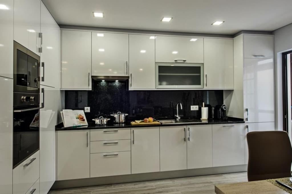 Girassol - Bright, Modern, Well Located Apartment Olhão Exterior foto